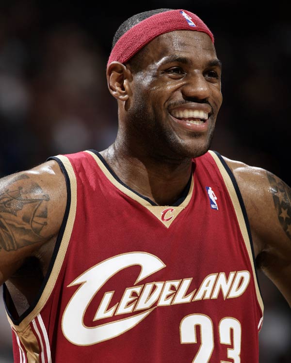 功逼停对手 功逼停对手